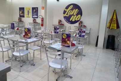 Lunna Cafeteria