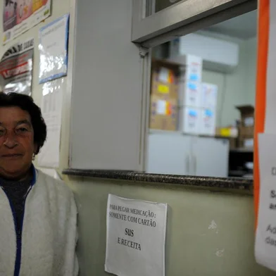 CAXIAS DO SUL, RS, BRASIL 20/08/2018Falta de medicamentos na UBS da região norte da cidade. Na foto: Maria Regina de Melo Ferreira, ela procura anticoncepcional para a filha de 18 anos.  (Felipe Nyland/Agência RBS)