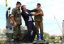 Festejado na Expointer, Bolsonaro volta a defender porte de armas pela população
