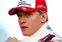 Filho de Schumacher evolui e se destaca no automobilismo europeu