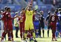 Após falha, Alisson pede desculpas à torcida do Liverpool: "Temos que aprender com erros"