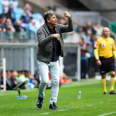  PORTO ALEGRE, RS, BRASIL. 01/09/2018. Na Arena, Grêmio e Botafogo se enfrentam neste sábado (1/9), às 16h, em jogo válido pela 22ª rodada do Brasileirão. (Foto: Carlos Macedo/Agência RBS)Indexador: Carlos Macedo