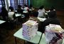 Alunos de escola da Restinga, em Porto Alegre, completam 26 semanas de cadernos vazios