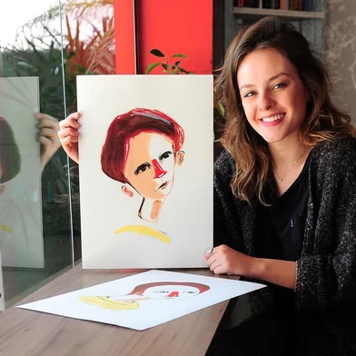  CAXIAS DO SUL, RS, BRASIL, 10/09/2018. Artista plástica Marina Rombaldi, que abrirá a exposição Dos Acasos: você já está atrasado para cair no seu abismo. (Porthus Junior/Agência RBS)