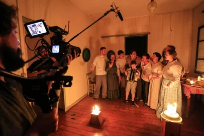 GravaÃ§Ã£o do filme  âSempre Ã© Tempo de FilÃ³âde Maria Odete Meotti de Bairros, moradora do municÃ­pio Antonio Prado (RS). Essa historia contada por Maria Odete foi selecionada na sexta ediÃ§Ã£o do Revelando os Brasis.