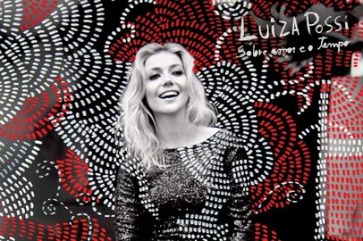 Luiza Possi e o CD Sobre Amor e o Tempo.