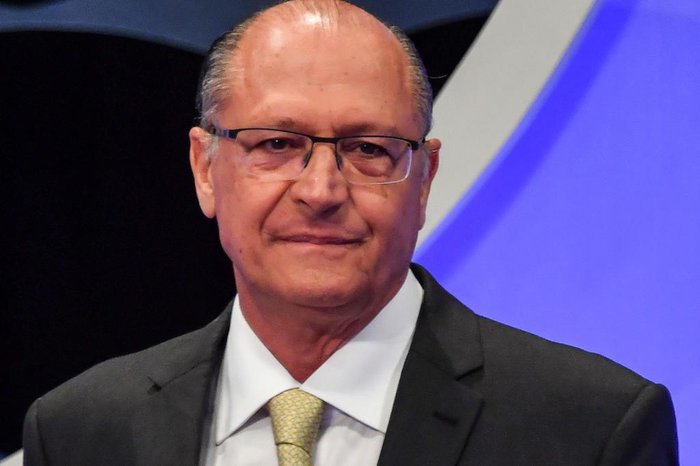 Alckmin será comentarista no programa de Ronnie Von, na TV Gazeta