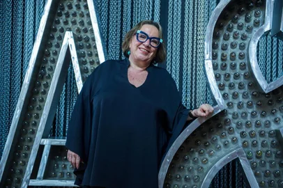 Regina Navarro Lins integra a bancada do Amor & Sexo.