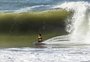 Medina, Filipinho e Julian Wilson avançam ao round 3 da etapa de Portugal