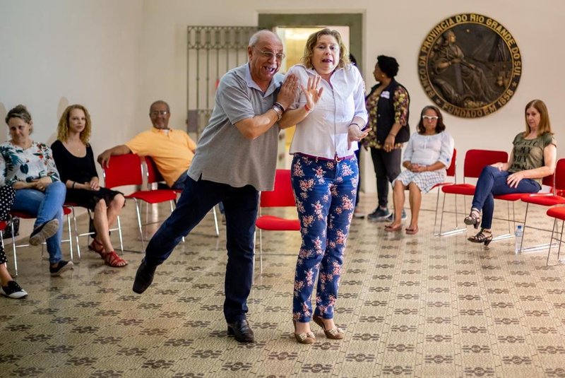  PORTO ALEGRE, RS, BRASIL, 16/10/2018 : Grupo de Teatro Fazendo Arte na Maturidade. Ação que proporciona experiência teatral para adultos com mais de 50 anos. (Omar Freitas/Agência RBS)