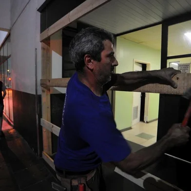  CAXIAS DO SUL, RS, BRASIL 17/10/2018Pronto-Atendimento 24h, o Postão, de Caxias do Sul fecha para reformas e ampliação. Duas horas que antecederam o fechamento foram de pouco movimento na unidade. Servidores que estavam de plantão no local lamentaram a medida, pacientes também. (Felipe Nyland/Agência RBS)
