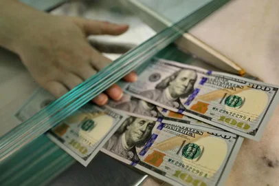  PORTO ALEGRE, RS, BRASIL, 17/10/2018 - Fotos de dólar. (FOTOGRAFO: JÚLIO CORDEIRO / AGENCIA RBS)