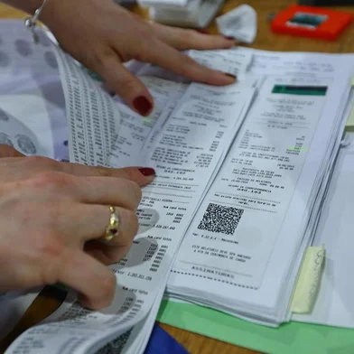  PORTO ALEGRE, RS, BRASIL, 17-10-2018.TRE-RS convidou imprensa e eleitores para demonstração, em Porto Alegre, de como as urnas eletrônicas são auditáveis e para desmentir boatos de possibilidade de fraude. (ISADORA NEUMANN/AGÊNCIA RBS)