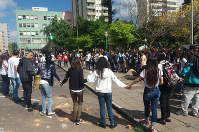 Atropelamento na BR-116, Caxias