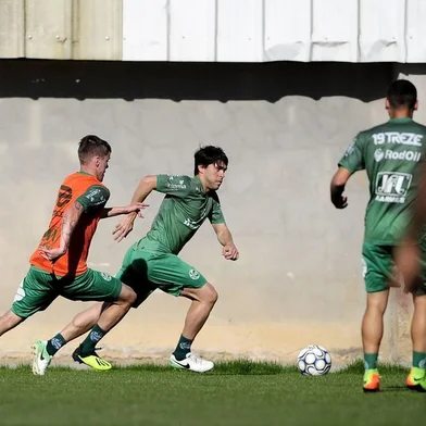  CAXIAS DO SUL, RS, BRASIL, 22/09/2018 - juventude treina no CT. (Marcelo Casagrande/Agência RBS)