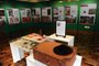  CAXIAS DO SUL, RS, BRASIL, 23/10/2018. Formada por 28 painéis, exposição no Museu dos Capuchinhos aborda história, geografia e arte da Polônia. (Porthus Junior/Agência RBS)