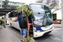 PORTO ALEGRE, RS, BRASIL, 24-10-2018. Ônibus da Linha Vicasa, linha Praia de Belas-Ulbra, recebe reclamações dos passageiros. (JÚLIO CORDEIRO/AGÊNCIA RBS)