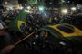  CAXIAS DO SUL, RS, BRASIL 28/10/2018Praça Dante Aligheri cheia de eleitores do candidato eleito Jair Bolsonaro. (Felipe Nyland/Agência RBS)