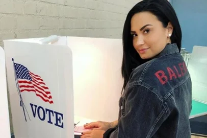 Demi Lovato, eleições