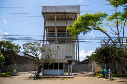  PORTO ALEGRE, RS, BRASIL, 08/11/2018 : Prédio da nova sede da PRF, que fica na Avenida dos Estados, 1545. (Omar Freitas/Agência RBS)