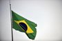  Bandeira do Brasil rasgada na praça da bandeiraIndexador: Diorgenes Pandini