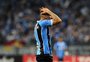 Jael e André não se firmam e Grêmio fecha temporada sem encontrar o centroavante ideal 