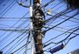 Furtos de cabos de energia elétrica triplicam em Porto Alegre e alteram a rotina da cidade
