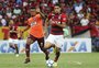 Flamengo sofre virada do Atlético-PR e termina o ano sob vaias da torcida