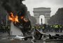 No que os protestos na França se assemelham à greve dos caminhoneiros brasileira