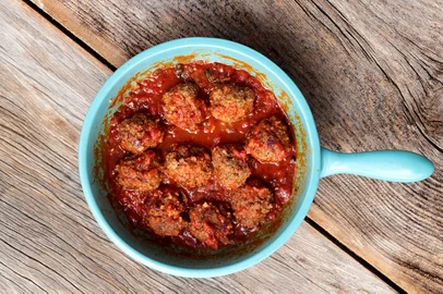 Almondegas-de-carne-com-arroz-Baixa-5Importação Donnahttp://cdn.revistadonna.clicrbs.com