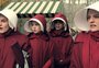 Elisabeth Moss vê semelhanças entre a série "The Handmaid's Tale" e os dias atuais