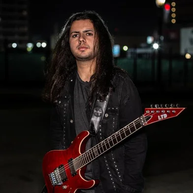 Guitarrista gaúcho radicado nos EUA Luis Kalil