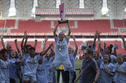  PORTO ALEGRE, RS, BRASIL, 09/12/2018 - Gre-Nal feminino. (FOTOGRAFO: ANDRÉ ÁVILA / AGENCIA RBS)