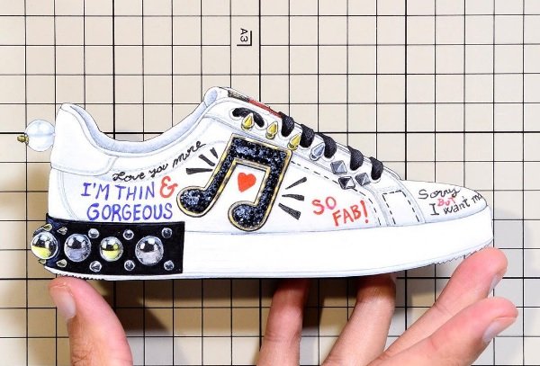 tenis dolce gabbana brilhoso