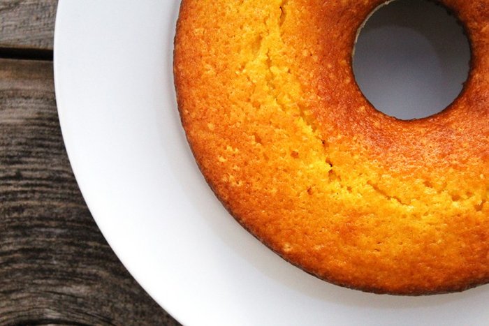 Receita simples e deliciosa: aprenda a fazer bolo de fubá de liquidificador