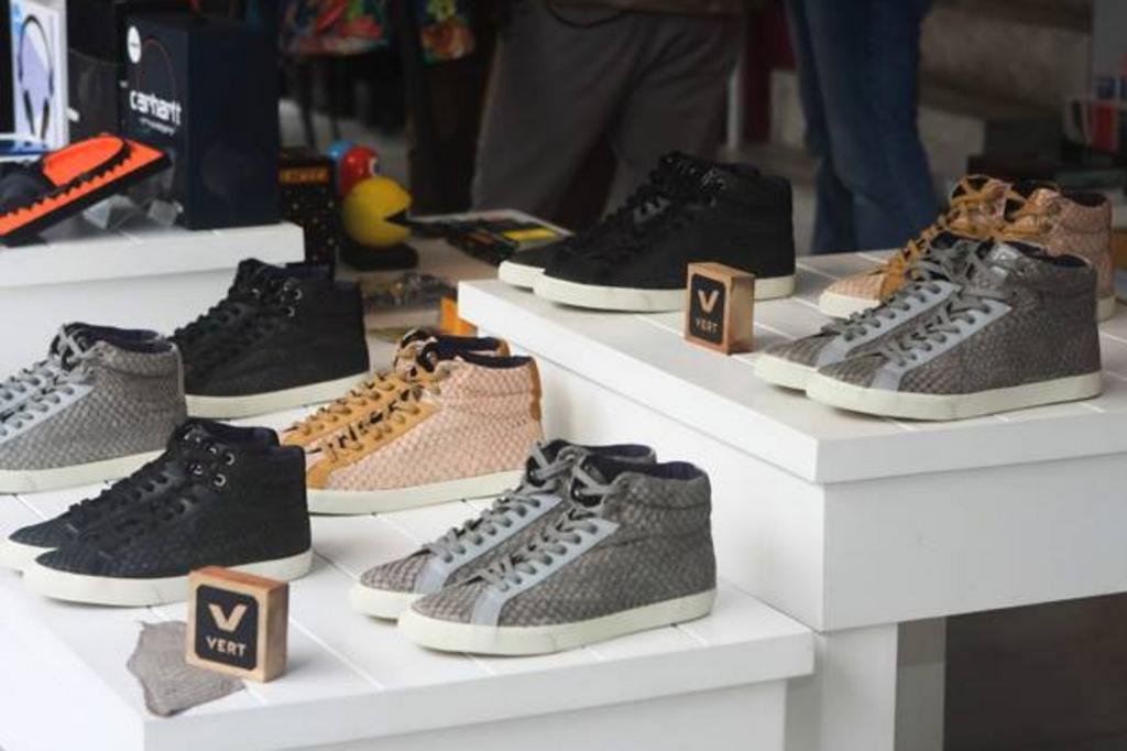 lojas de tenis em porto alegre