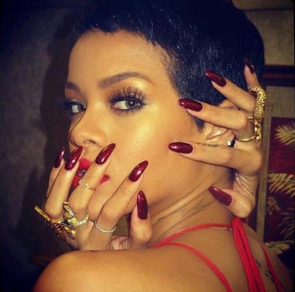 Unhas decoradas da Rihanna