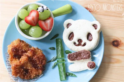 Ursinho panda com seu bambu, prato divertido que conquista | Foto: Bento Monsters15011840