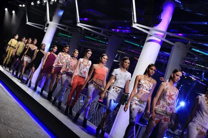 Agência Fotosite/DivulgaçãoVersace para RiachueloImportação Donnahttp://revistadonna.cl
