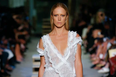 givenchyImportação Donnahttp://cdn.revistadonna.clicrbs.com.br/wp-content/uploads/2015/0