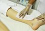 Conheça 4 mitos e 4 verdades sobre a depilação com cera
