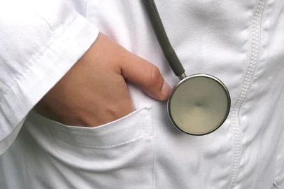 Em alguns países, médicos oferecem consultas online para os pacientesvoce-vai-precisar-co