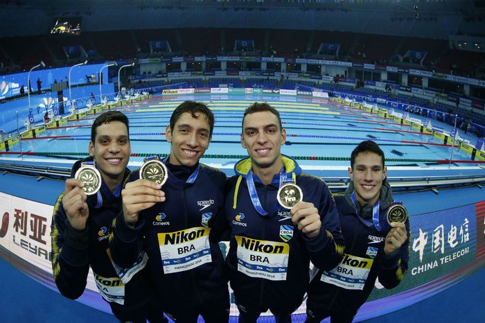 Resultado de imagem para No mundial de nataÃ§Ã£o em piscina curta disputado na China o Brasil conquistou oito medalhas