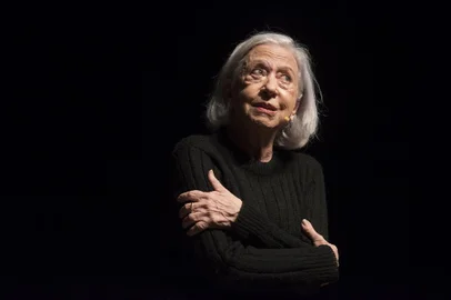 Leitura de texto e homenagem a Fernanda Montenegro na PUCRS