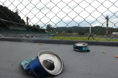  Proíbida venda de Bebidas alcoólicas em estádios,fotos feitas no estádio do Sesi em Blumenau 