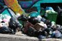  Paralização da Comcap, faz com que lixos acumulem pelas ruas de Florianópolis