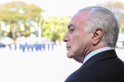  (BrasÃ­lia - DF, 20/07/2018) Presidente da RepÃºblica, Michel Temer participa da Solenidade Militar em comemoraÃ§Ã£o ao 145Âº AniversÃ¡rio do Marechal do Ar Alberto Santos-Dumont.Foto: Marcos CorrÃªa/PR