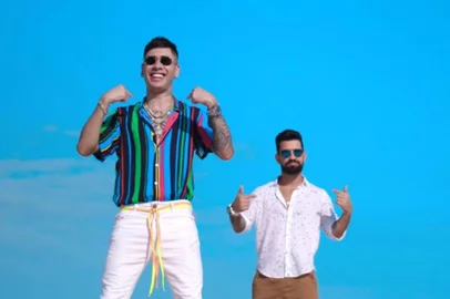 Agora é Tudo Meu - MC Kevinho feat Dennis DJ