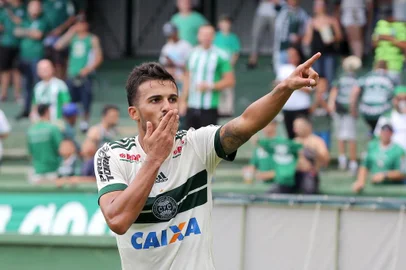 Guilherme Parede, atacante do Coritiba