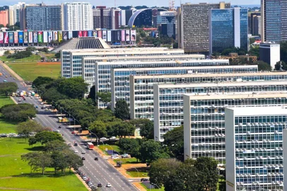 AniversÃ¡rio de BrasÃ­lia, paisagens e monumentosBrasíliia - A capital federal completa nesse 21 de Abirl, 56 Anos. Marcello Casal Jr./ Agência BrasilLocal: BrasÃ­liaIndexador: Arquivo/AgÃªncia BrasilFotógrafo: Reporter Fotografico/Editor